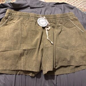 Umgee Olive Green Shorts